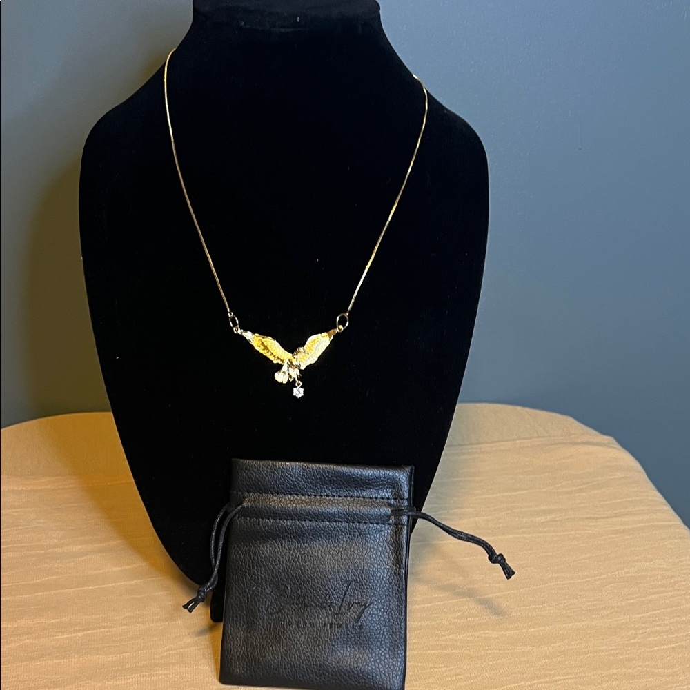 Oak & Ivy Gold Eagle Pendant Necklace